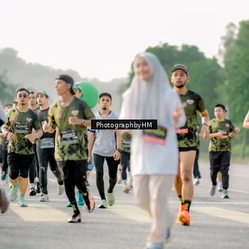Runner Photo 6683997