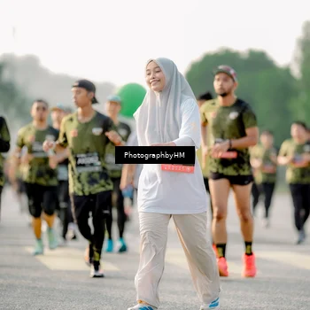 Runner Photo 6684003
