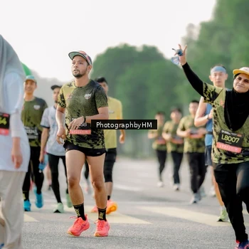 Runner Photo 6684010