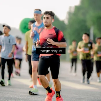 Runner Photo 6684030
