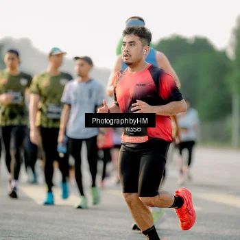 Runner Photo 6684035