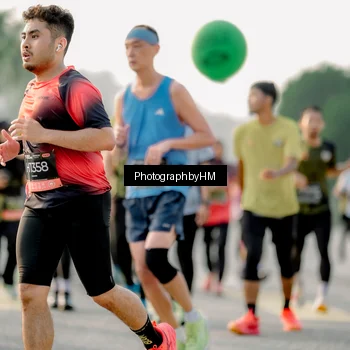 Runner Photo 6684039