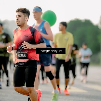 Runner Photo 6684042