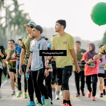 Runner Photo 6684054