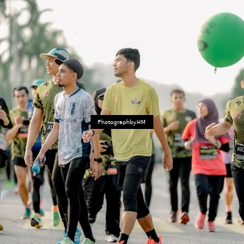 Runner Photo 6684063