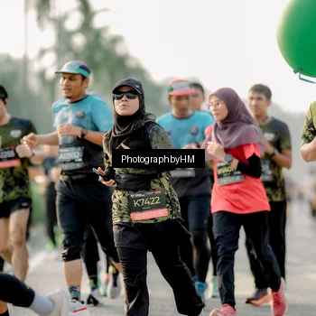 Runner Photo 6684074