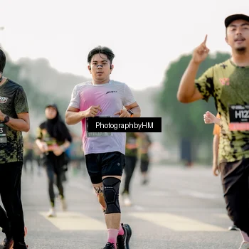 Runner Photo 6684076