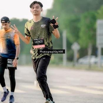 Runner Photo 6684097