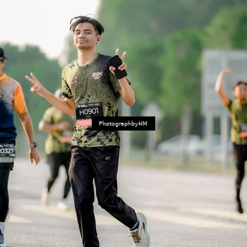 Runner Photo 6684098