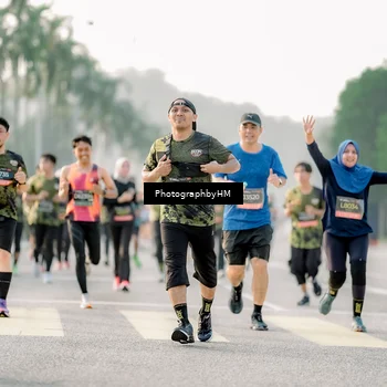 Runner Photo 6684114