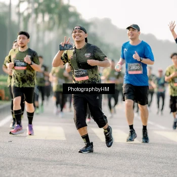 Runner Photo 6684129
