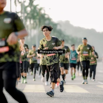 Runner Photo 6684154