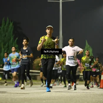Runner Photo 6684158