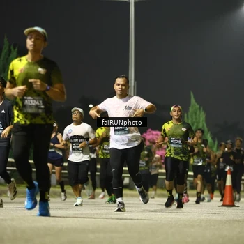 Runner Photo 6684160