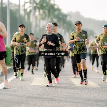 Runner Photo 6684173