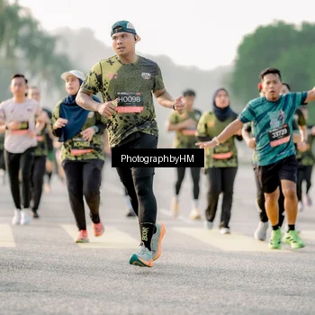 Runner Photo 6684186