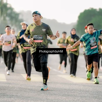 Runner Photo 6684192