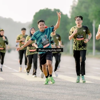 Runner Photo 6684196