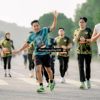 Runner Photo 6684207