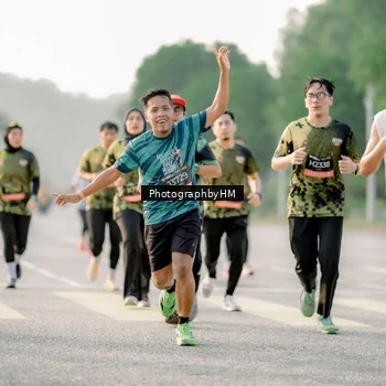 Runner Photo 6684208