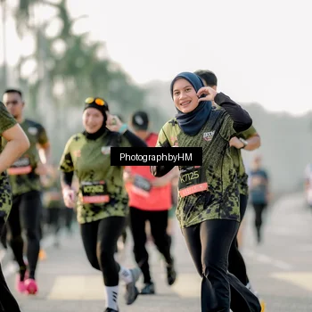 Runner Photo 6684247