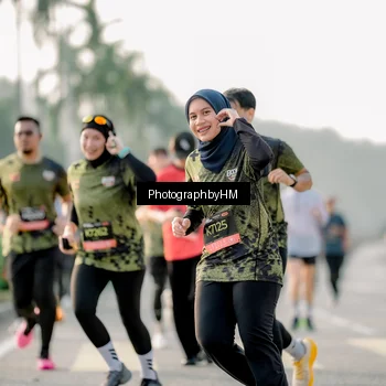 Runner Photo 6684251