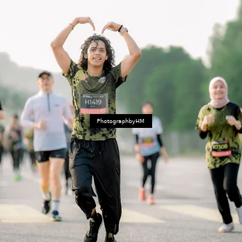 Runner Photo 6684283