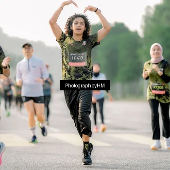 Runner Photo 6684298