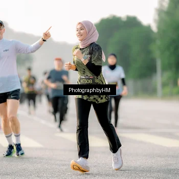 Runner Photo 6684301