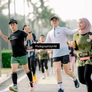 Runner Photo 6684303