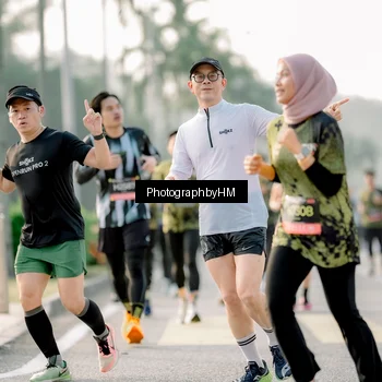 Runner Photo 6684305