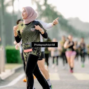 Runner Photo 6684307