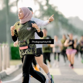 Runner Photo 6684309
