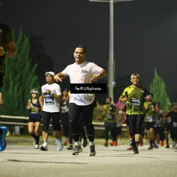 Runner Photo 6684313