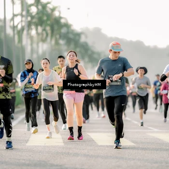 Runner Photo 6684332