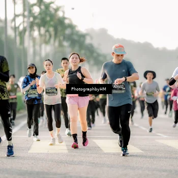 Runner Photo 6684333