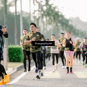 Runner Photo 6684334