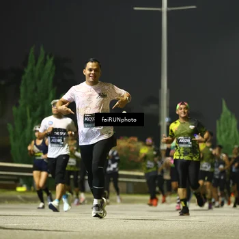 Runner Photo 6684344