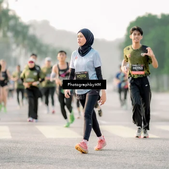 Runner Photo 6684358