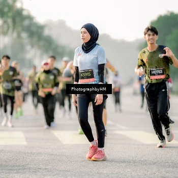 Runner Photo 6684363