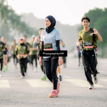 Runner Photo 6684367