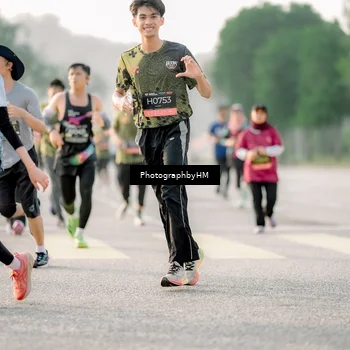 Runner Photo 6684374