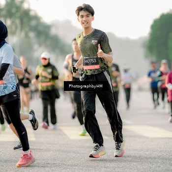 Runner Photo 6684382