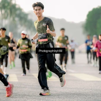 Runner Photo 6684383