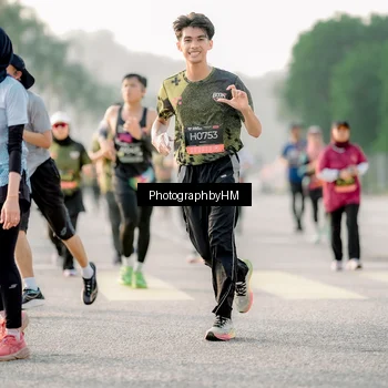 Runner Photo 6684384