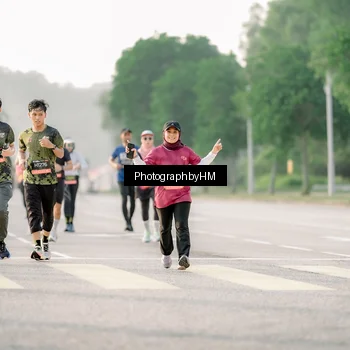 Runner Photo 6684387