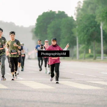 Runner Photo 6684389