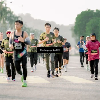 Runner Photo 6684398