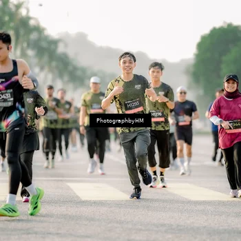 Runner Photo 6684406