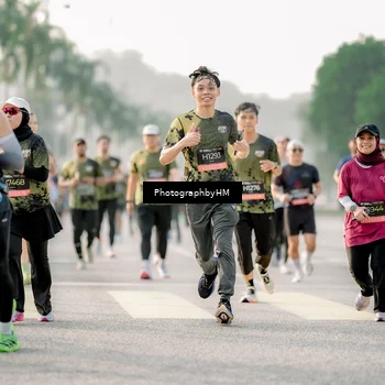 Runner Photo 6684410